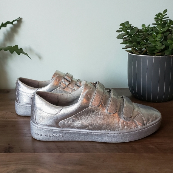 Michael Kors Shoes - Michael Kors Silver Craig Velcro Strap Sneaker 👟